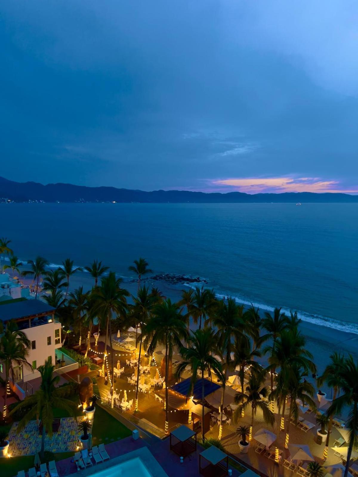 Icon Vallarta, Пуэрто-Вальярта Экстерьер фото