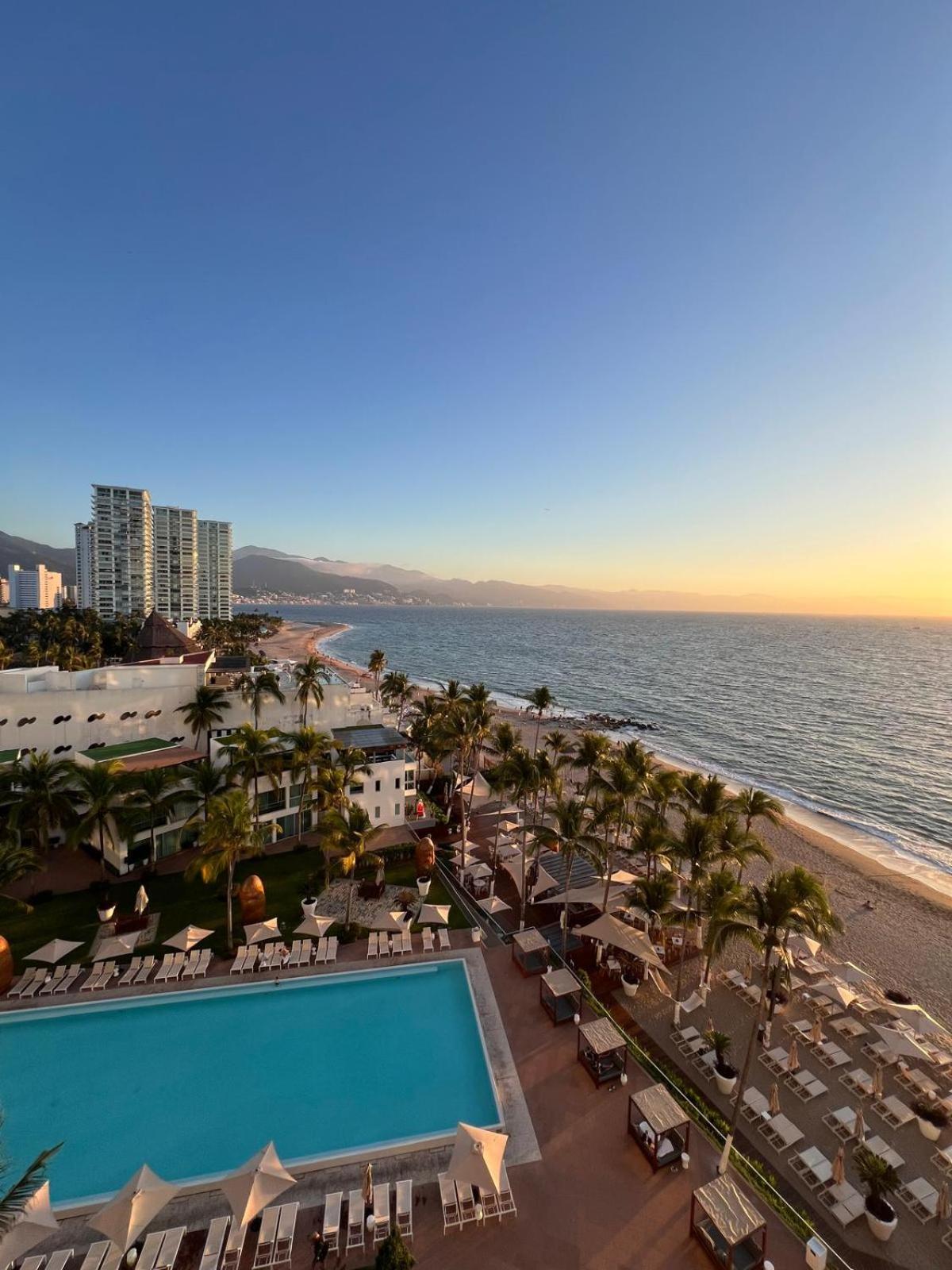 Icon Vallarta, Пуэрто-Вальярта Экстерьер фото